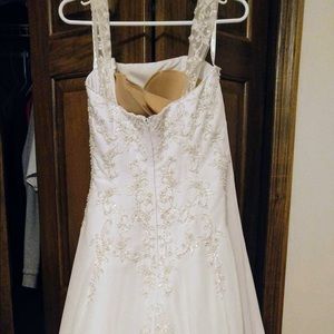Davids bridal wedding dress